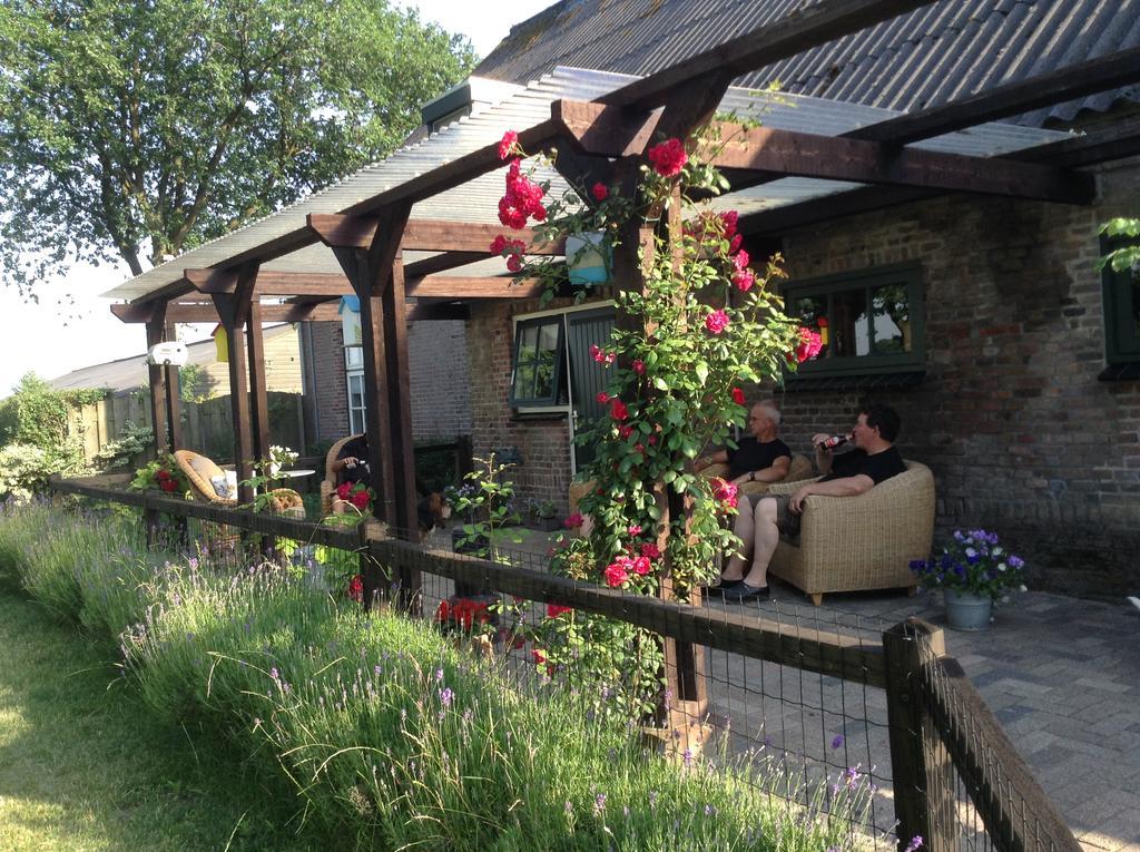 Bed En Boterham Hoeve Boord Ven Bed & Breakfast Eersel Exterior photo